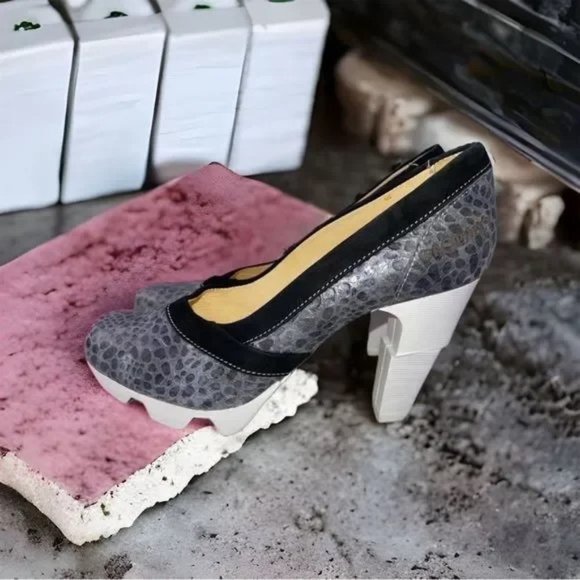 PROPHECY Designer modern geometrical heel. Snakeskin pattern leather. Platform. - Picture 2 of 15